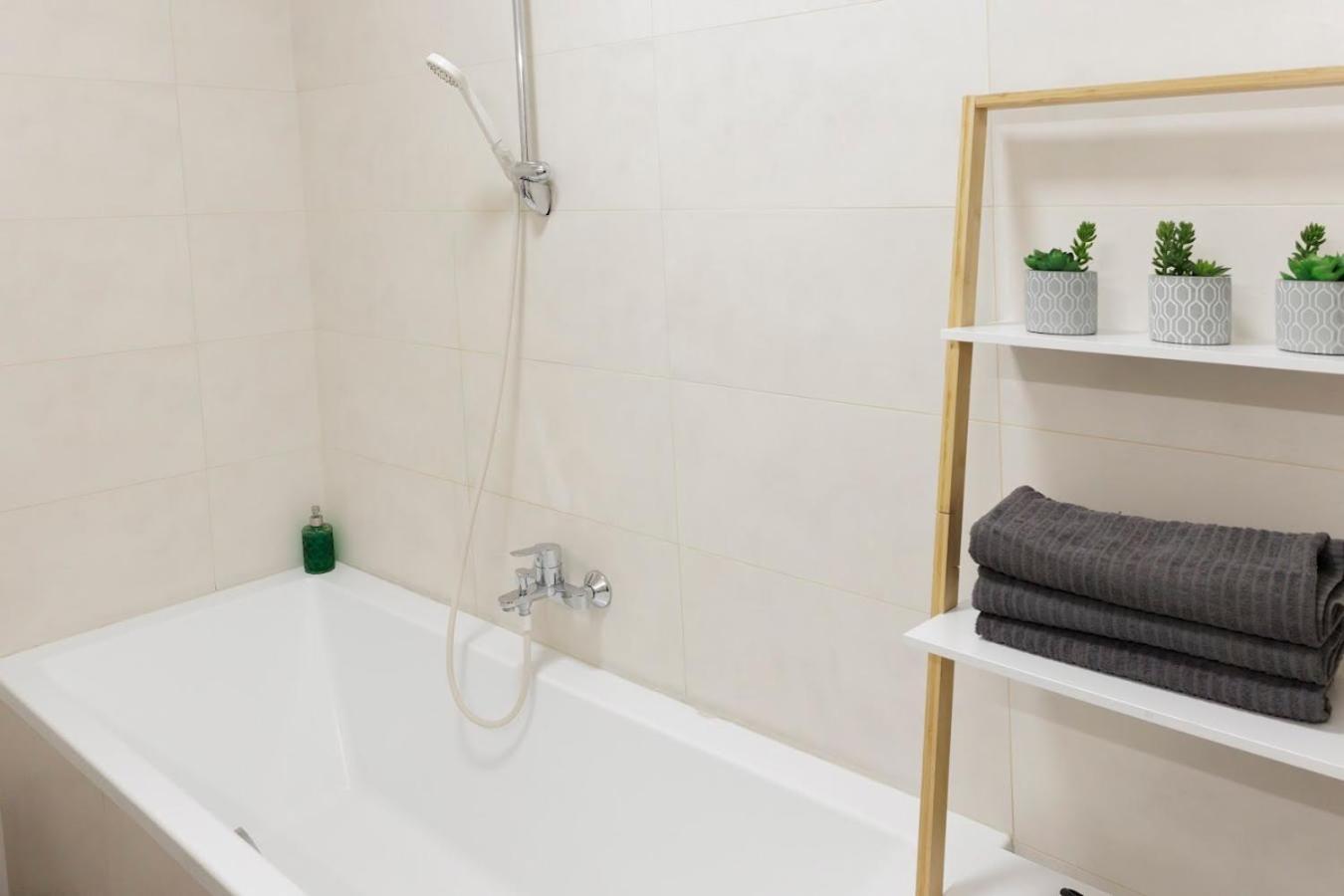 Diamond Residence In Old Town With Free Parking Pressburg Exterior foto